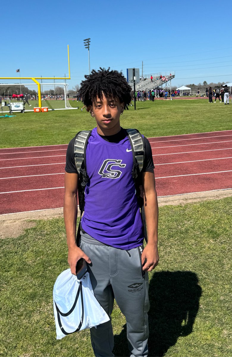 Nate Johnson snagged himself a silver medal in triple jump! 🥈 

#RoyalRelays