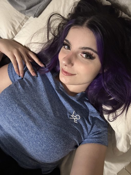 Selfie 📸 https://t.co/ORuwX5oz75<a href="/tag/valorantlcq"class="tags"><span>#valorantlcq</span></a>