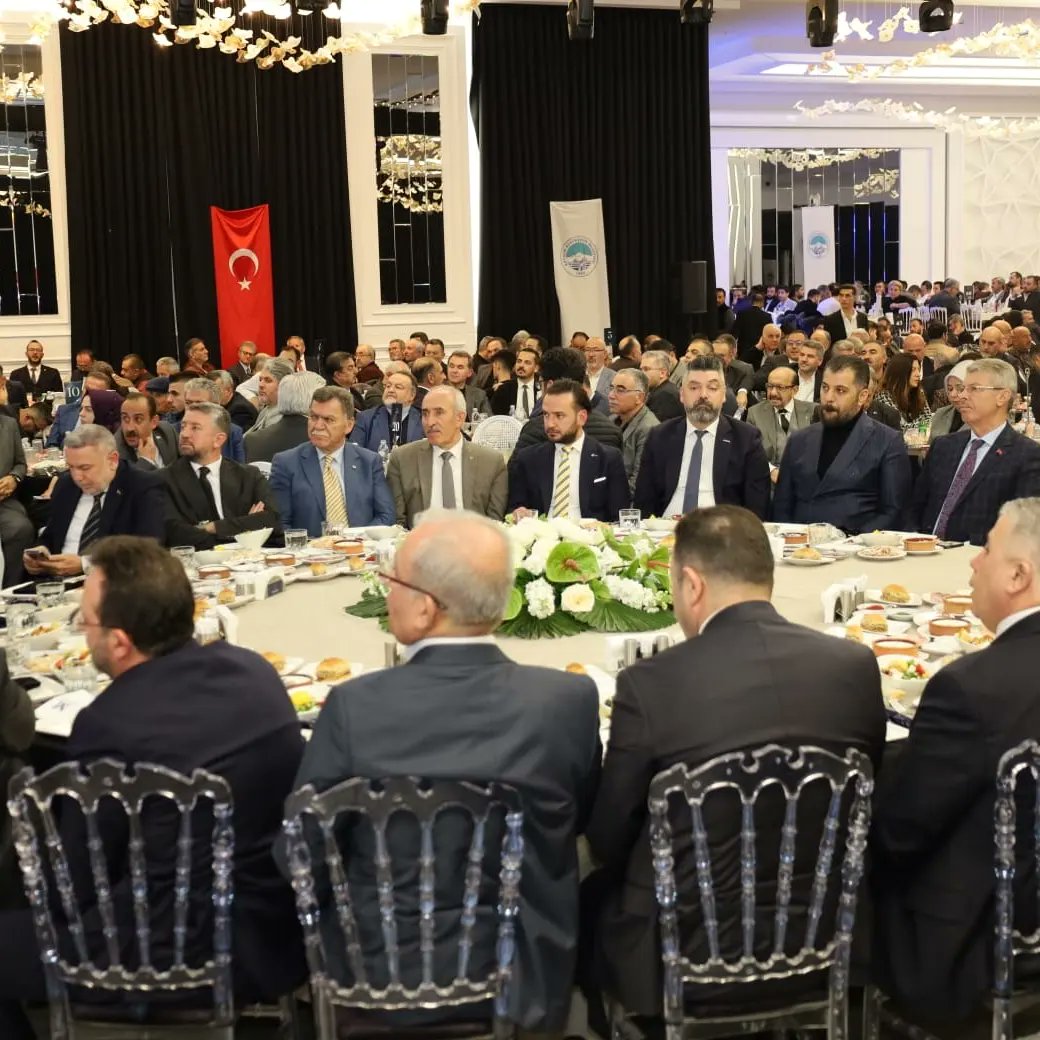 kayseriaskon's tweet photo. Çevre, Şehircilik ve İklim Değişikliği Bakanı Mehmet Özhaseki’nin sanayici ve iş adamları için düzenlediği istişare toplantısına katılım sağladık.
#ASKON https://t.co/TJMkwBQM7t