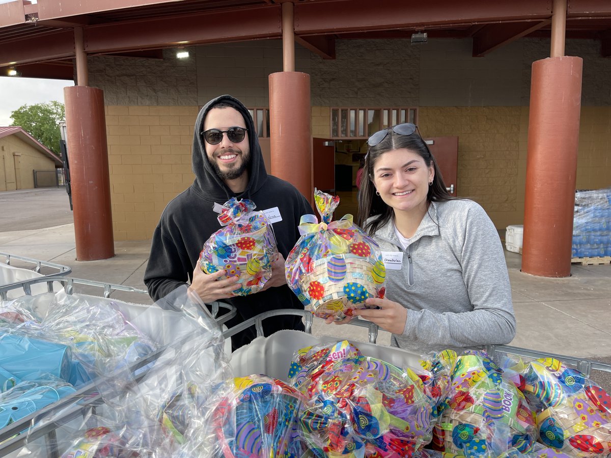 phxmission's tweet photo. Our annual Easter event aims to serve 500 families and hand out 1,700 Easter baskets! We are in need of filled Easter baskets to gift during this day. If you, your church, or your business are interested in how to help, please visit the link! 🐰🧺

https://t.co/9qeqLVHAGf https://t.co/jDVSv7c3N1