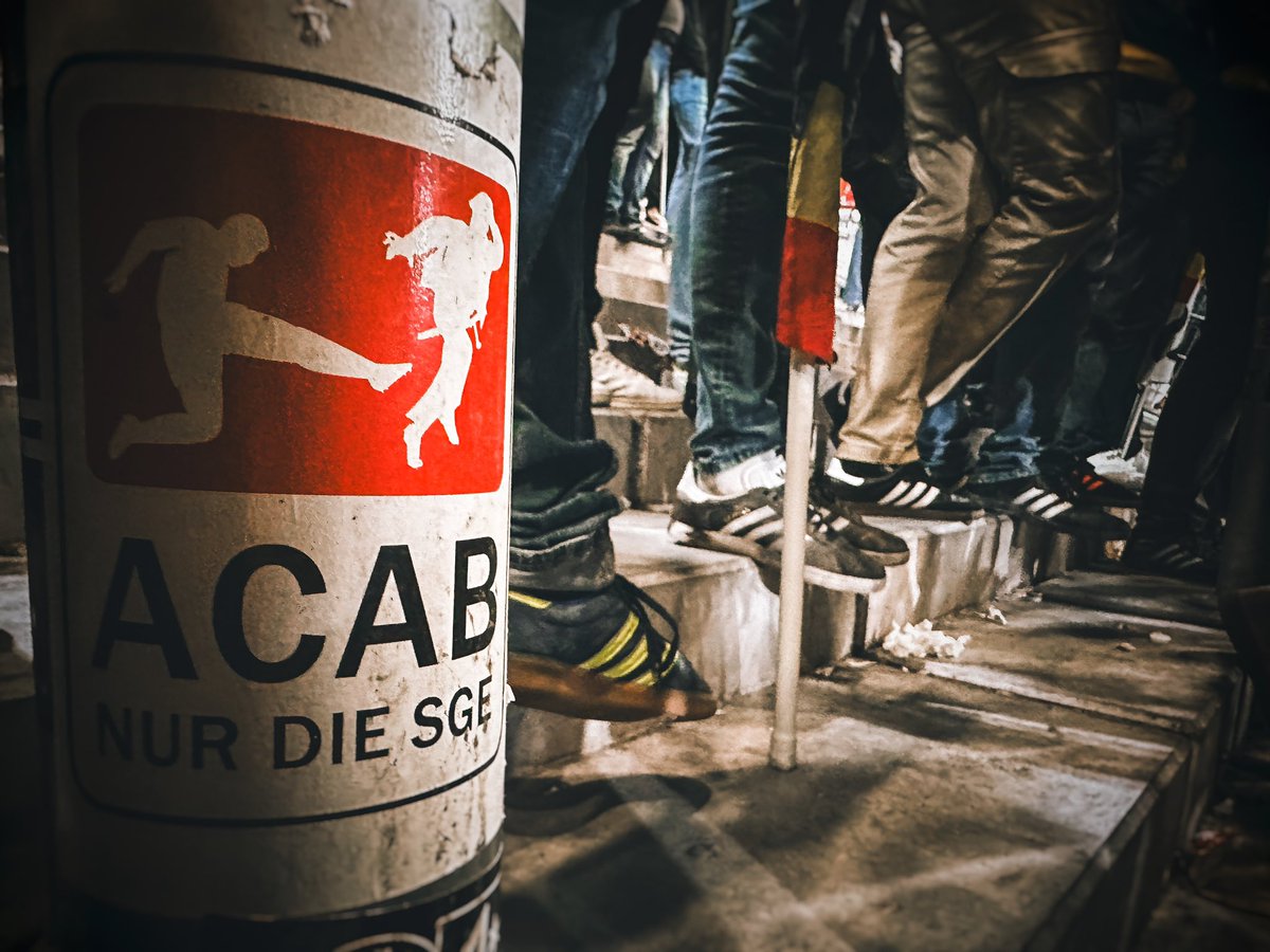 Partout avec vous ! 🔴🟡

📍Fribourg - Lens

#FierDEtreLensois #SCFRCL #UEL