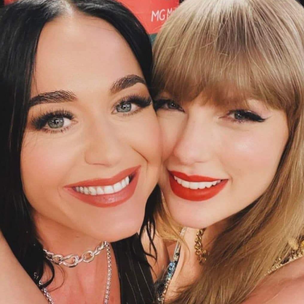 KatysMyMuse's tweet photo. #NewProfilePic https://t.co/t7zhebdEZv