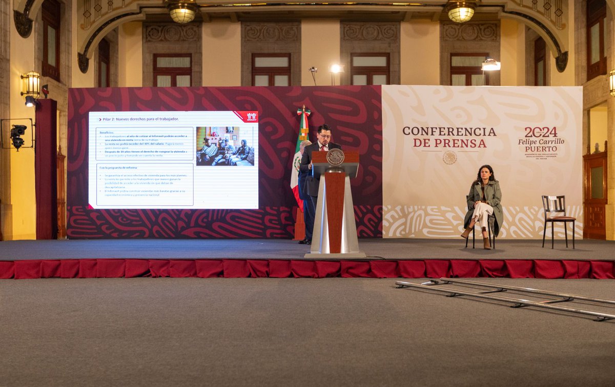 Hoy en la conferencia del Presidente <a href="/lopezobrador_/">Andrés Manuel</a> presentamos la propuesta de reforma constitucional en materia de vivienda para los trabajadores. De aprobarse:
1⃣ El <a href="/Infonavit/">Infonavit</a> podría construir 🏗 vivienda asequible que complementaría la oferta privada.
2⃣ Al año de cotizar
