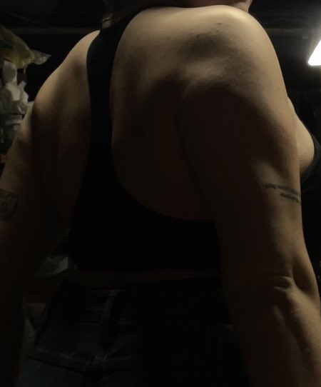 winterlunch's tweet photo. 🏋️ https://t.co/DnMHreRlus