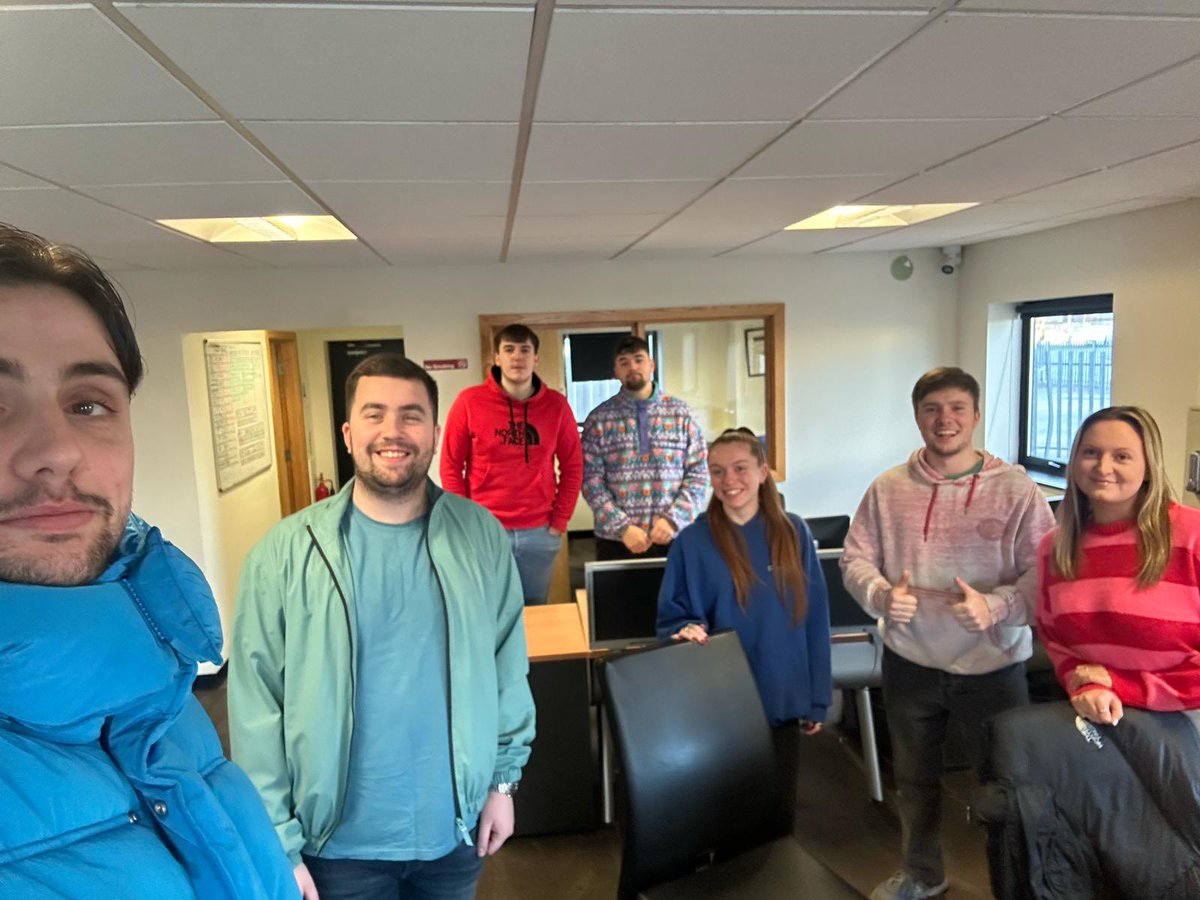 Great to have U32 involved in LGBT History Month Dress Down Day! 🌈

“Standing up for love, acceptance, and the rich tapestry of humanity that makes our organisation so special” 💚

#EMRainbowReady 

Link to donate ➡️ sponsorme.co.uk/annadixonbrown…
