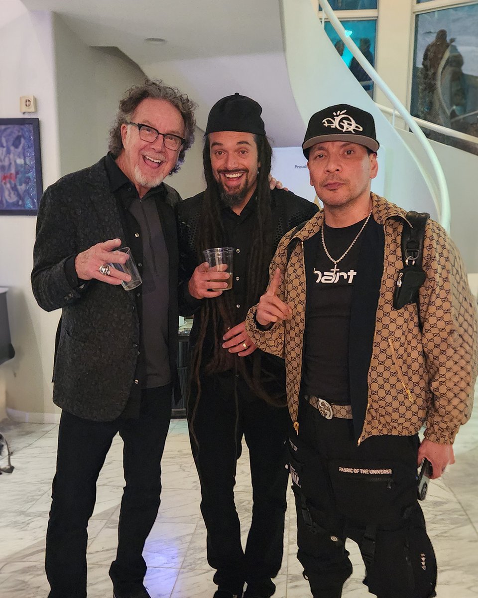 What happens in Vegas stays in Vegas, except the Mansion on High party... we want that in every city. @MixMasterMike #BigHairDave #BarryFlashFoy #MansionOnHigh #VivaLasVegas #MJBizCon