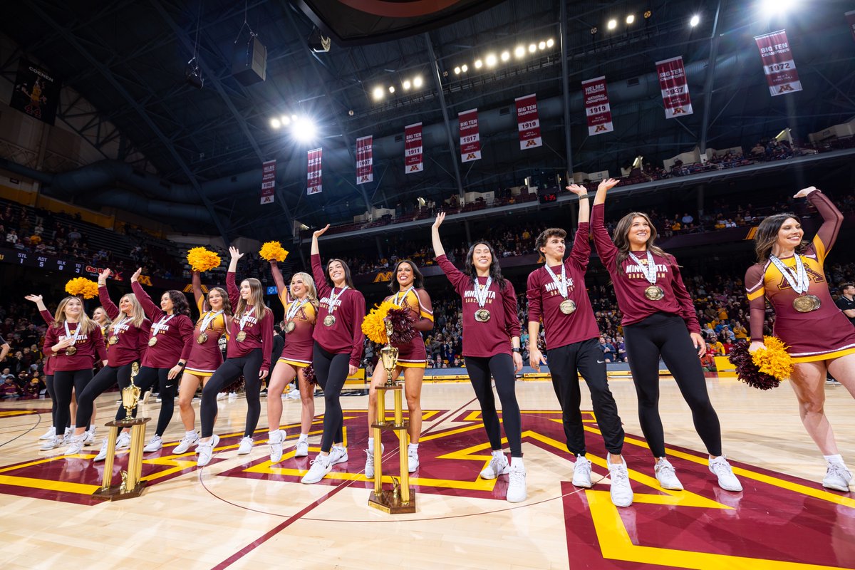 GopherMBB's tweet photo. Last night we honored our national champion Dance Team at the Barn! 🏆

#UMNProud x #SkiUMah https://t.co/r5rDz2vAOG