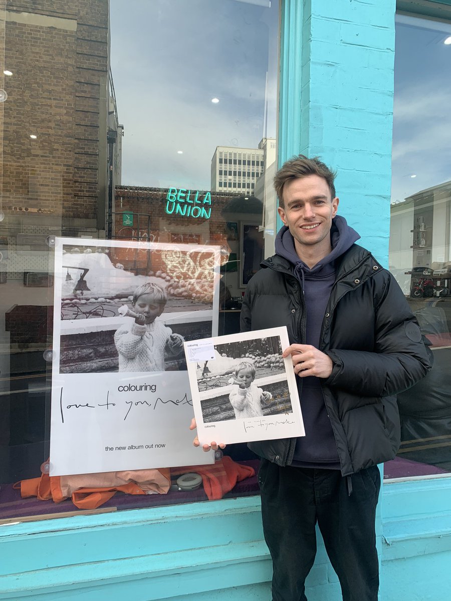 colouring tweet media