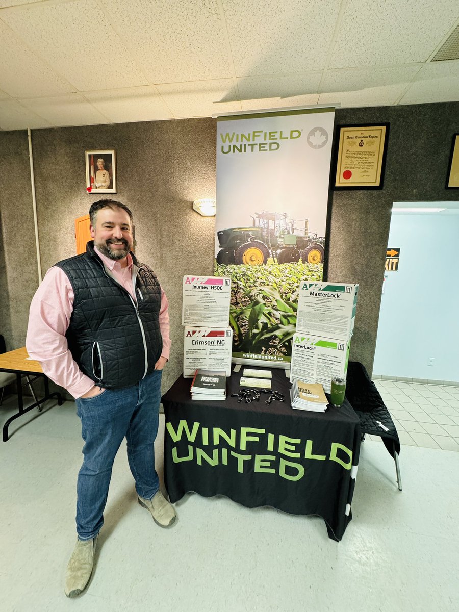 KaitlandVSpek's tweet image. Poppin’ into grower days between Spray Clinics! Thank you @ClarkAgri for including us in your agronomic Crop Days! #Winfieldunitedcanada #Spraytech #Adjuvants