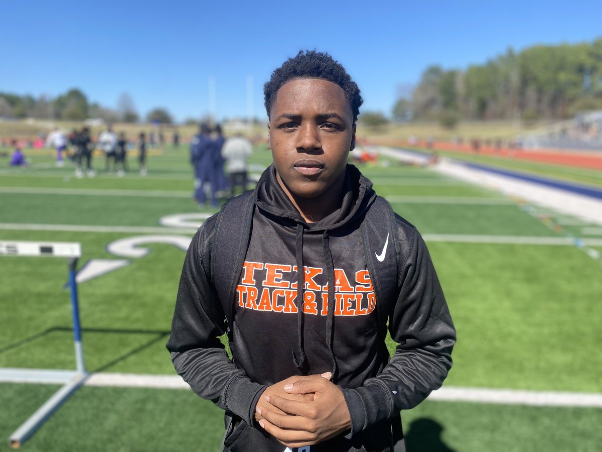 ‘25 @THighFootball RB @JavariJohnson5 is certainly one to watch. The dynamic tailback puts up numbers on the gridiron and the track. Indiana, Houston, Louisiana Tech offers.. @InsideTexas @On3Recruits on3.com/db/javari-john…