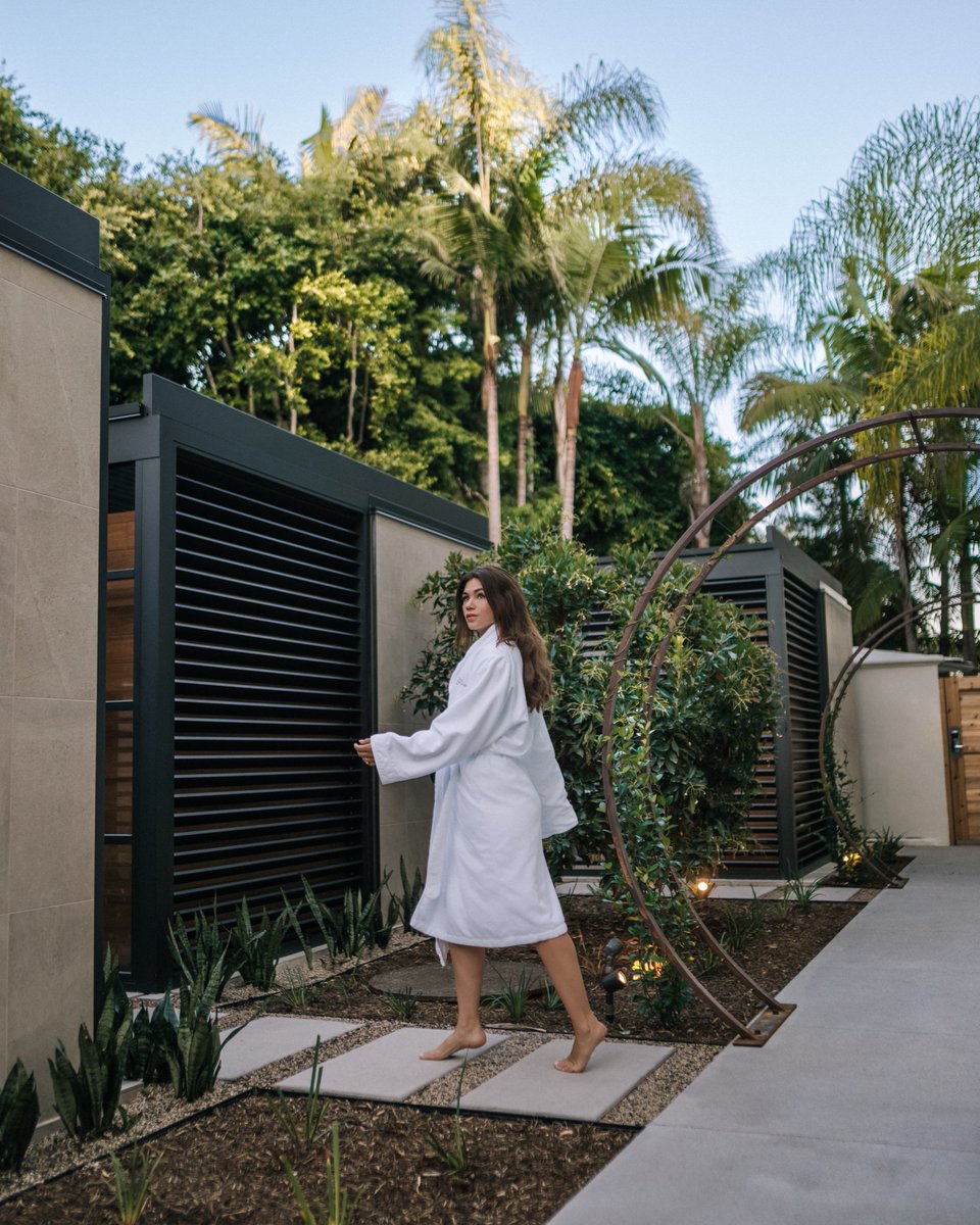 Stepping into a new world of transformative and rejuvenating spa services 🌿 Featuring Miraval Life in Balance Spa Aviara Outdoor Treatment Cabanas.