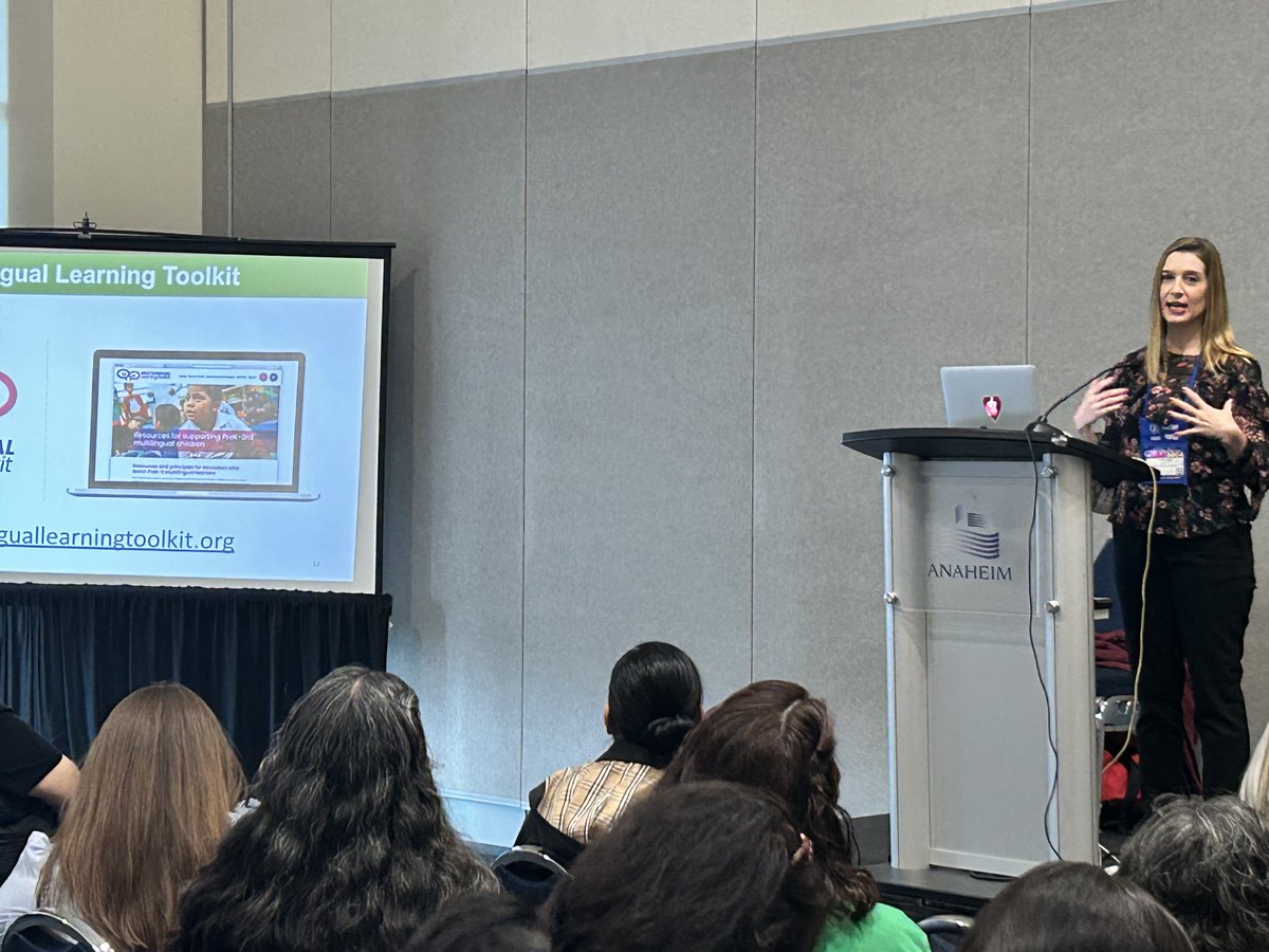 EarlyEdgeCA's tweet photo. Today our Director of DLL Programs presented "Unlocking the Potential for Young #DLLs & #Biliteracy" at #CABE2024, covering an overview of #multilingual state policies & how the #MLToolkit engages families. https://t.co/381jWfxrZ0 @CABEBEBILINGUAL #brilliantduallanguagelearners https://t.co/hq52lX6krG