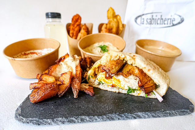 parisladouce's tweet photo. Nos Adresses : La Sabicherie, spécialiste du sandwich végétarien de Tel Aviv, ouvre une nouvelle échoppe gourmande à SoPi
https://t.co/HaNHIfsG2C
#nosadresses #gastronomie #streetfood #sabich #sabicherie #sopi #pigalle https://t.co/hmkSxyI4iU