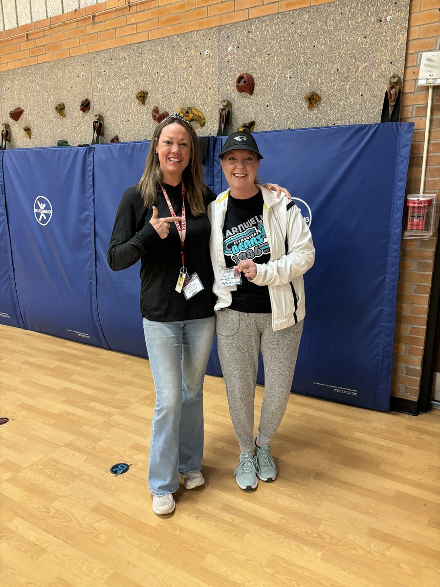 PEwithLazzari (@pewithlazzari) on Twitter photo Must admit, I was a little star struck ✨on “Dress Like Your Favorite Celebrity” Day. Mrs. O’Connor was none other than….me! 😅 <a href="/kerryaoconnor/">Kerry O'Connor</a> Must admit, I was a little star struck ✨on “Dress Like Your Favorite Celebrity” Day. Mrs. O’Connor was none other than….me! 😅 <a href="/kerryaoconnor/">Kerry O'Connor</a>