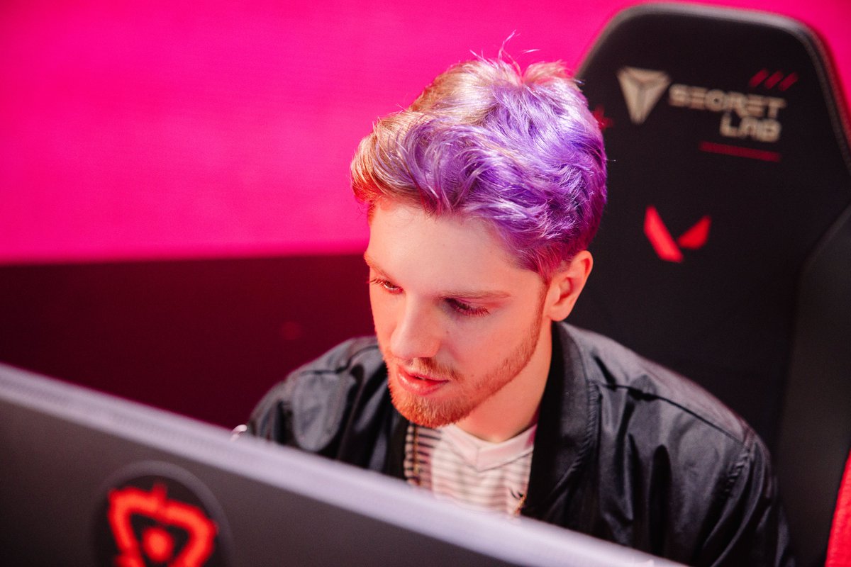 Why will NRG make it to [Masters] Madrid? 

Demon1: "We have five champs"