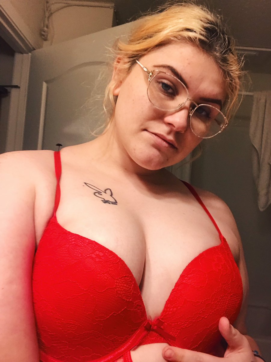 bunnyxbri's tweet photo. tell me your fantasy 💋
nsfw • nsfwtwt • nsfwacc • bisexual • 21 • blonde • tatted • pierced https://t.co/ajT7Fw4VoD