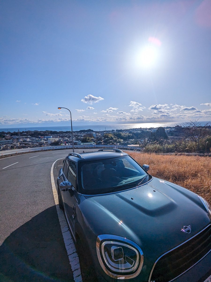 kito401's tweet image. 晴天なり

#日立かみね公園
#miniのある風景 
#MINI #CROSSOVER #COOPERD #F60⁡