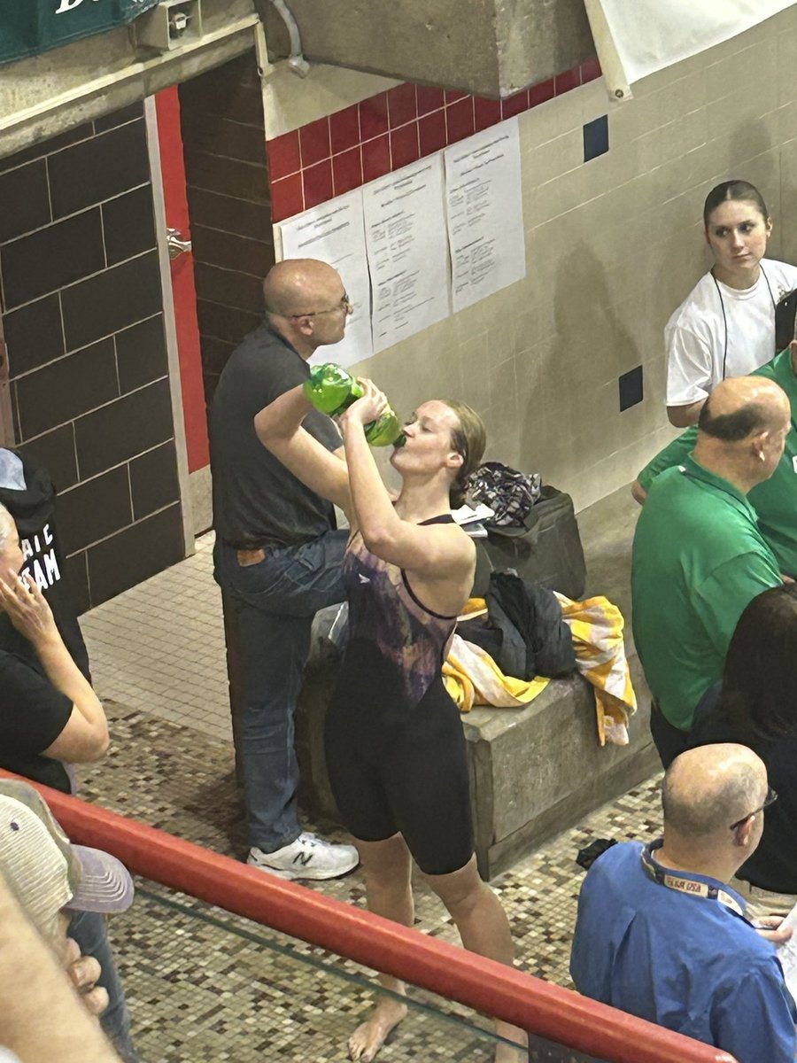 Congrats to Nora Kunsman on a very successful season! She placed 5th in the 50 freestyle with 23.93 and 9th in the 100 free with a 52.93