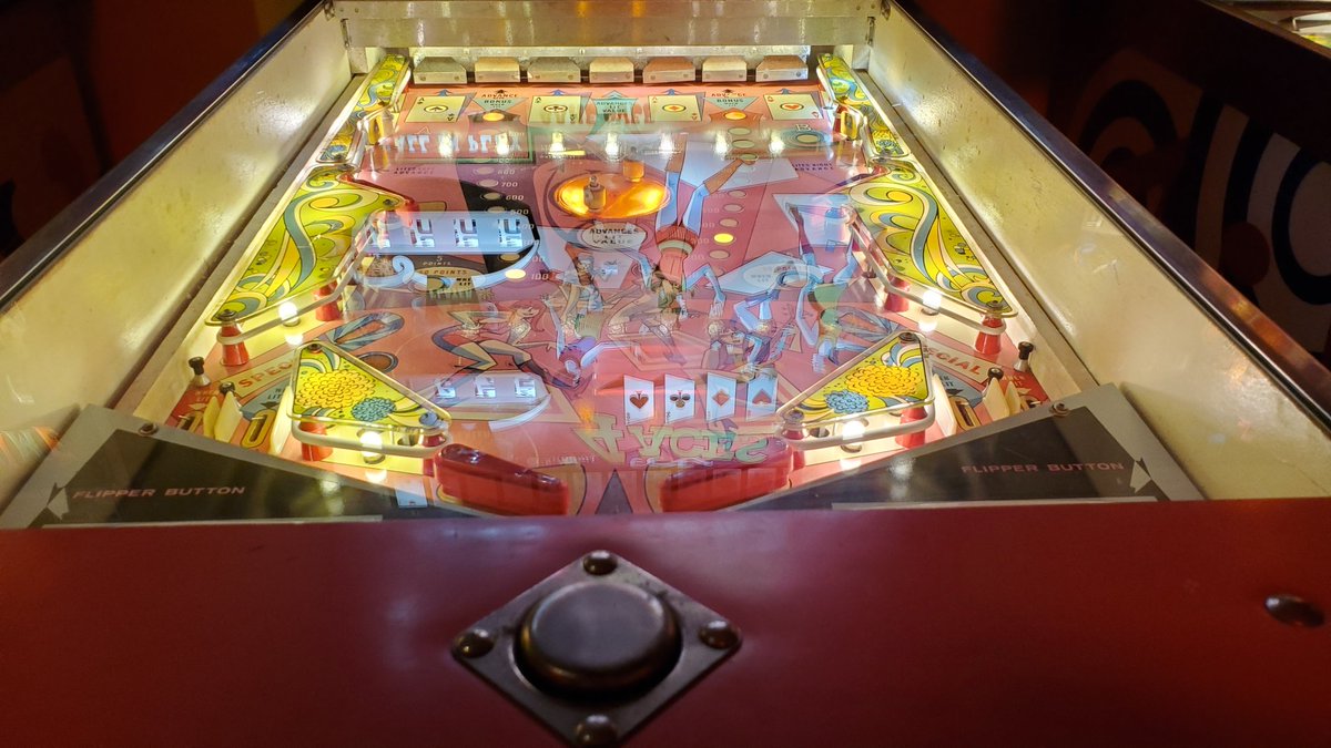 Arcade_Museum's tweet photo. 4 Aces is out of the shop, onto the floor, and ready to play! Released by Williams in 1970 and refurbished thanks to our fundraising efforts. Check it out on your next visit! 🎉🕹
Donation options in the link in our bio! 💚 #nonprofit #arcade #museum #retrogaming #pinball #Friday https://t.co/ybD9OOqPO7