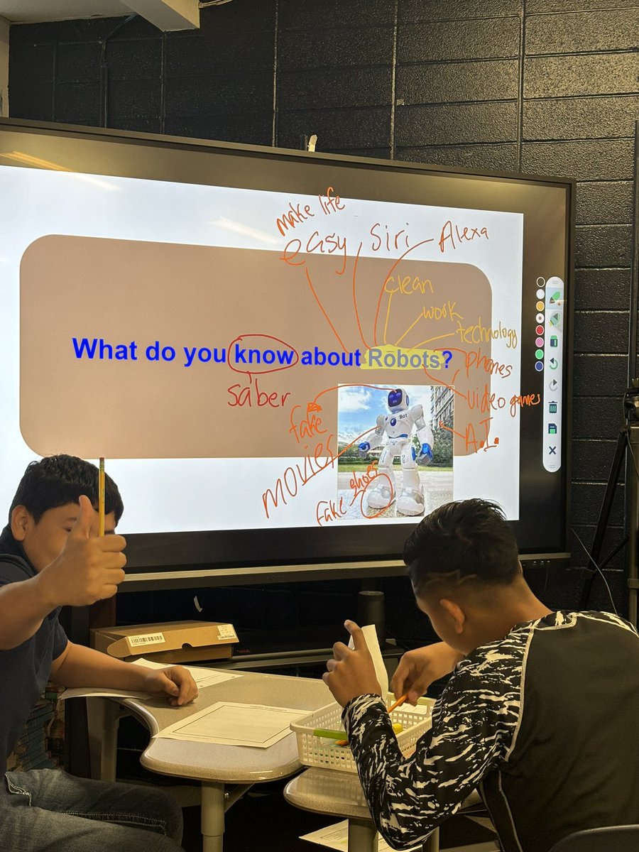 mrobinson867's tweet photo. @Ms_Curry242 and our kiddos rocked their lesson this morning! #buildinglanguage #picturewordinductivemodel #activatepriorknowledge https://t.co/QMPNRE2gXn