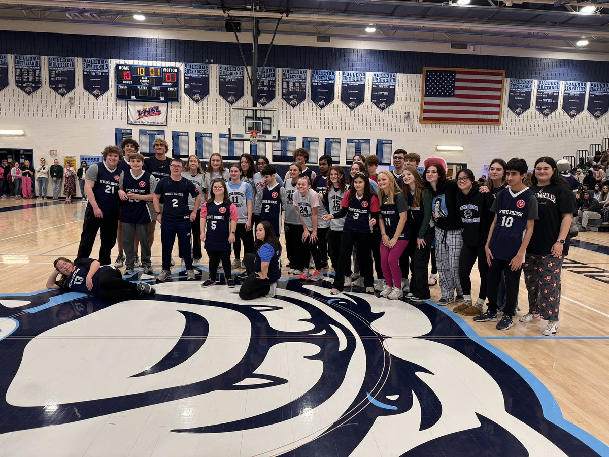 Thanks 2 <a href="/SBHSgirlsbball/">SB Girls Basketball</a> and <a href="/ethompson_25/">Emily Thompson</a> for a fun filled competition today at the Pep Rally! #choosetoinclude <a href="/SBHS_Athletics/">SBHS Athletics</a>