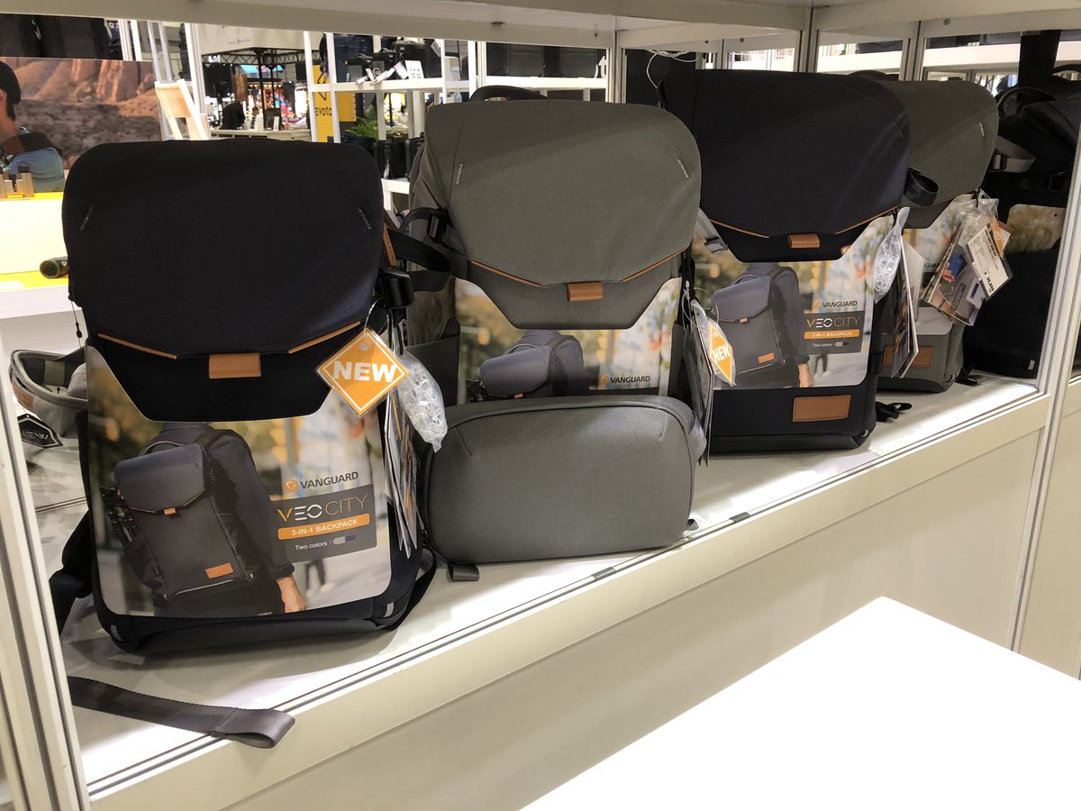 VanguardPhotoJP's tweet image. おはようございます🌞
この春発売の新製品のバックパック🎒😁
サイズは3種類、カラーは2色。
会場に来られる方はぜひ観に来てくださいね😉

#VEOCITY
#ブース番号76