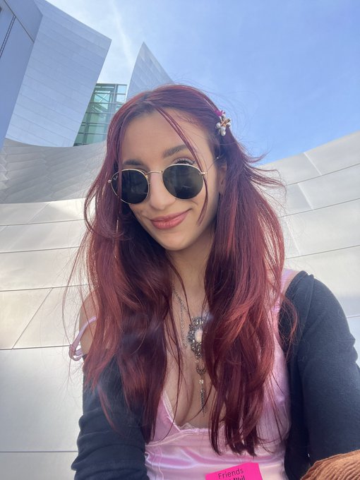 Spent my morning watching the LA philharmonic rehearse at the Disney Concert Hall 🎶🎻🎶 https://t.co/u<a href="/tag/mvsales"class="tags"><span>#mvsales</span></a>