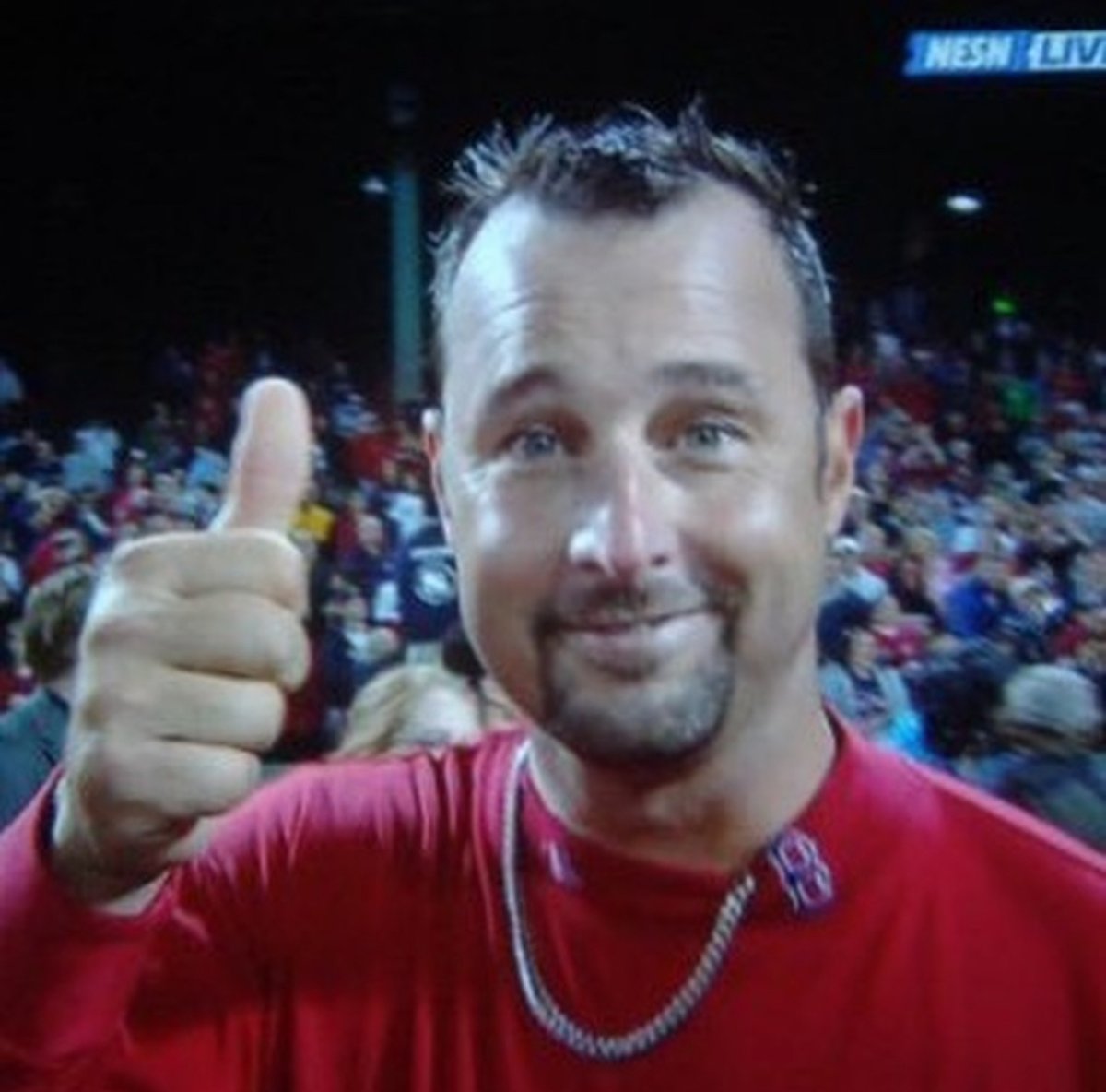 The Red Sox will be wearing a 49 patch on their jerseys this season to honor Tim Wakefield and my response is a hearty thumbs up.