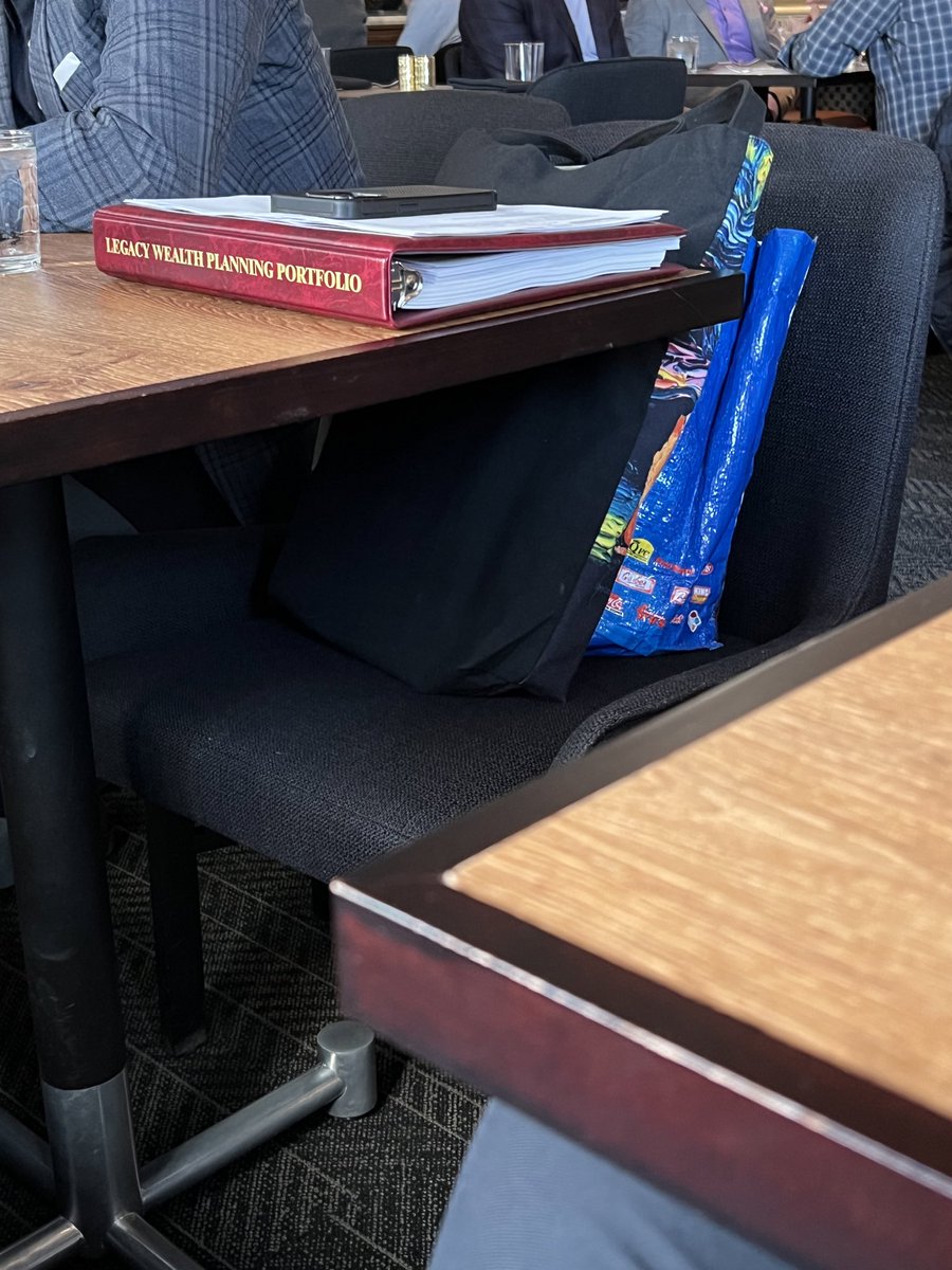 think this bad boy has pages on AI coins?