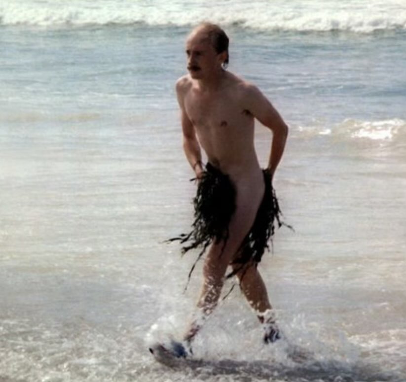 Marc Bond 📶 tweet media