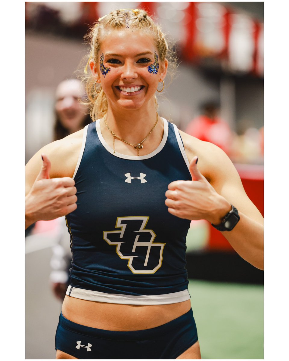 JCUXCTF's tweet photo. Bullock Health & Wellness Center | 2024 OAC Indoor T&F Championships
Senior Genevieve Arnold wins the long jump, recording a personal best of 5.71 meters. This now puts her at 7th in the country!!
Great way to get things started! ⚡️🏆
#StreakUp #WhyJCU #WhyD3 #OACChamp https://t.co/wD7F0ZoFUB