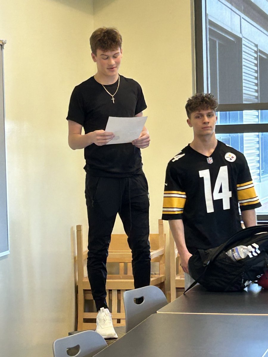 Mrs. Budda tweet media