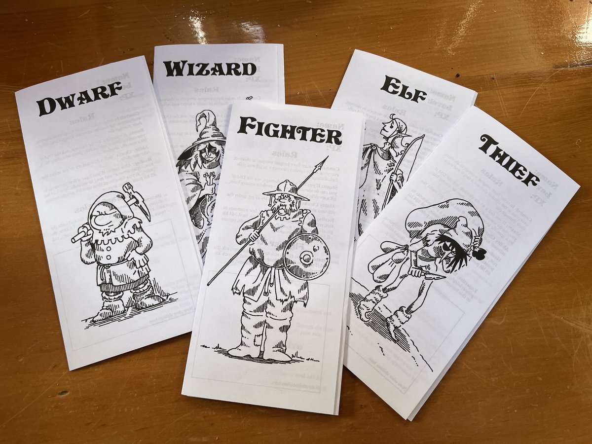 This is the latest version of the D&amp;D rules I've been playing with for the last ten years or so. There's some fun ideas in there, and great art by <a href="/goblin_sorcerer/">samantha</a>. Check it out! simoncarryer.com/character_play…