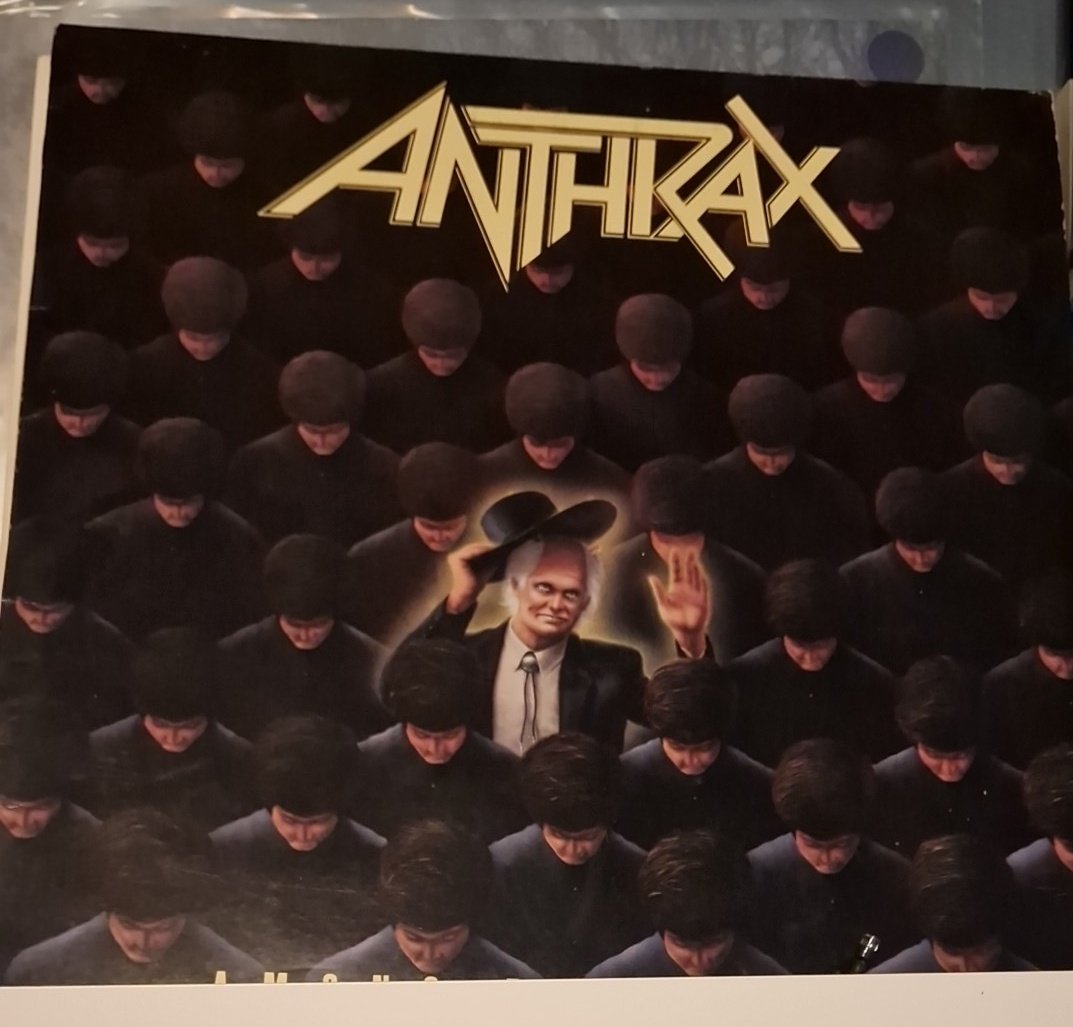 #NowPlaying @Anthrax Among the living. The album that opened my ear to thrash metal. Game changer #vinyl #thrashmetal #anthrax