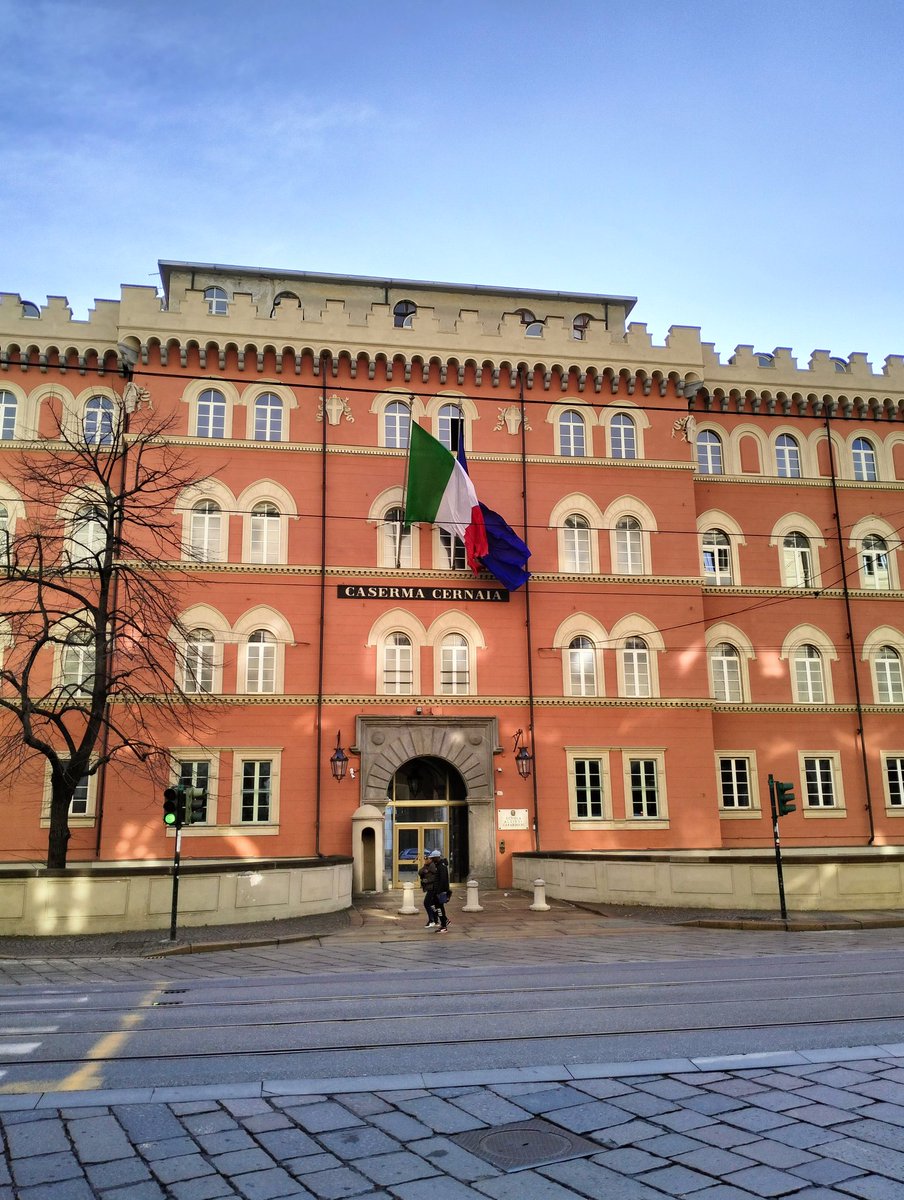 #Torino #23febbraio @_Carabinieri_ 💫🍀⚖️