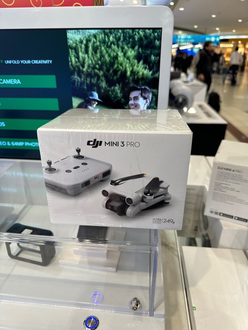 Oh no spending money again (( https://t.co/EPd2StTYqE