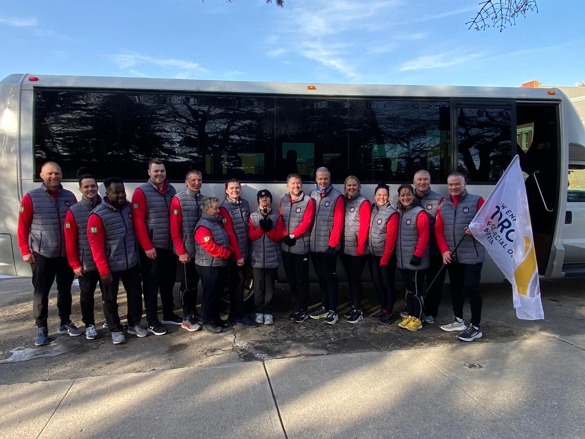 And we're off! The Final Leg Running Team is geared up & ready for you, Alberta! 🌟As Guardians of the Flame, law enforcement members join hands with Special Olympics athletes, carrying the Flame of Hope across AB and into the opening ceremonies with pride & determination🔥