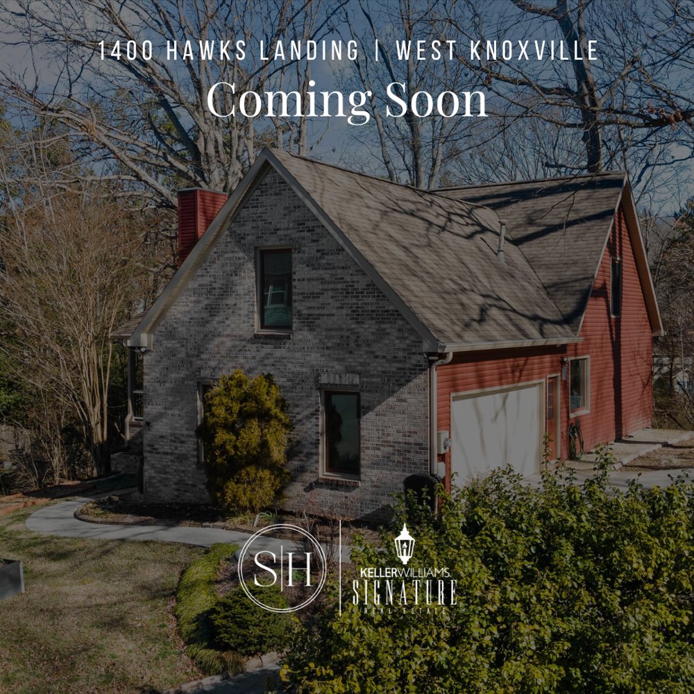 sohoagents's tweet photo. ✨COMING SOON✨ You're going to love this charming home with master on the main tucked away on a cul-de-sac with private wooded views! The sellers have done an extensive job updating this home from top to bottom! Comment "updates" below for more details! #knoxville #tennessee https://t.co/OYD45czxoF