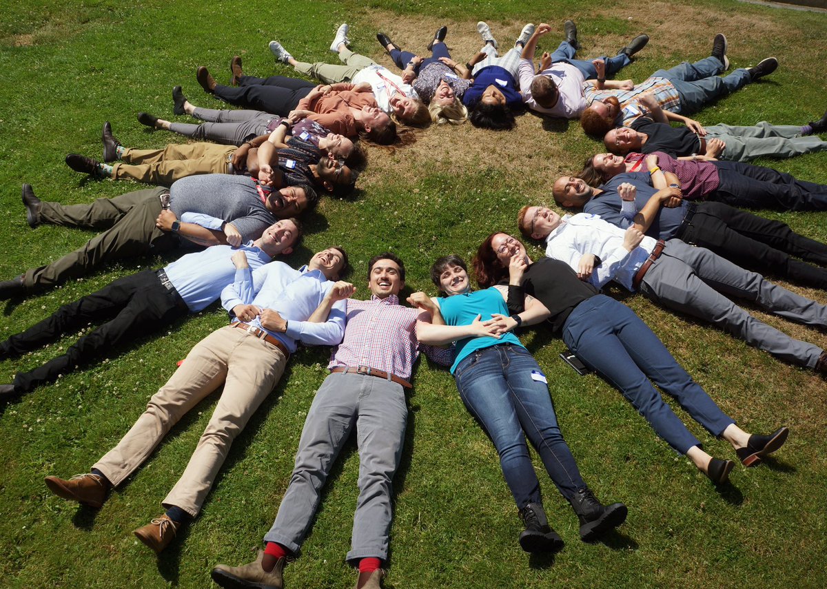Today is #ThankAResidentDay and we're so thankful for all our residents and fellows! We may be biased, but we think we have the best residents around. Thank you for your hard work every day! 

If you see a resident today, make sure to thank them! 
#UWashEM
