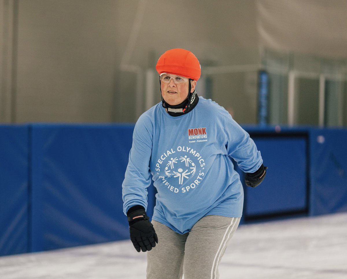 Sending best wishes to all @SpecialONS athletes heading to Calgary for the National Winter games, especially my amazing ,beautiful sister Vesna who is competing in Speed Skating. Beyond grateful for the incredible support from my friends, clients, and followers. Thank you ❤️