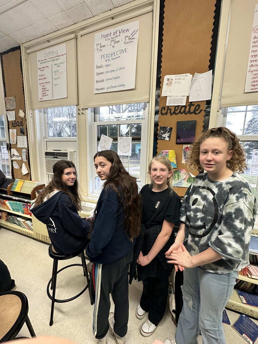 Socks&amp;Shoes joined with Ohana to escape the room together today! <a href="/Mrs_Nortz/">Alyssa Nortz</a>