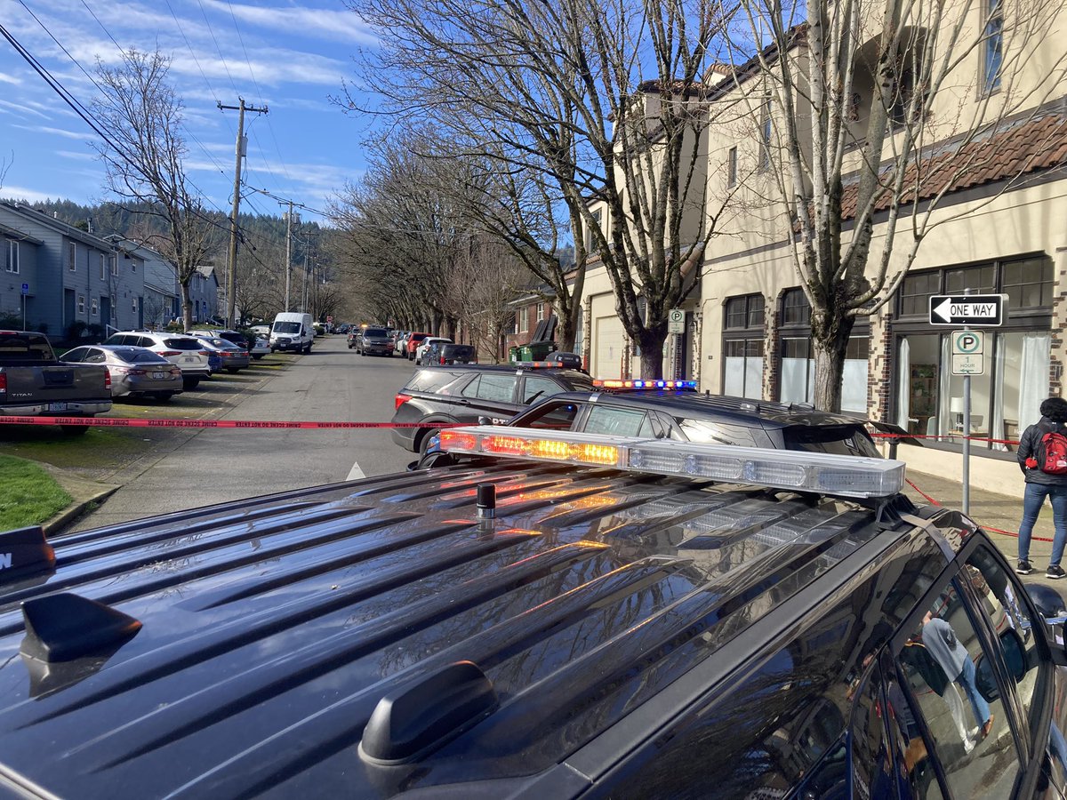 Upshur Blocked between 26th and 39th while police negotiate with a person in apartment <a href="/KATUNews/">KATU News</a>