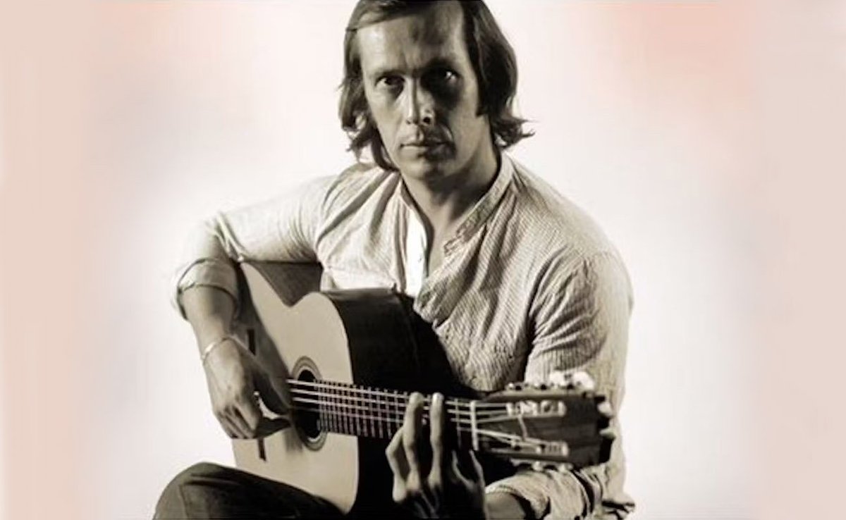 RadNalCo's tweet photo. #MañanasDelAyer 🎶 ‘Entre dos aguas’ de Paco de Lucía. Su genialidad revolucionó el flamenco, fusionando ritmos como el jazz, la bossa nova y la música clásica, y conquistando escenarios internacionales.

📻➡https://t.co/LPPvT07uBg https://t.co/bshL9OwFIb