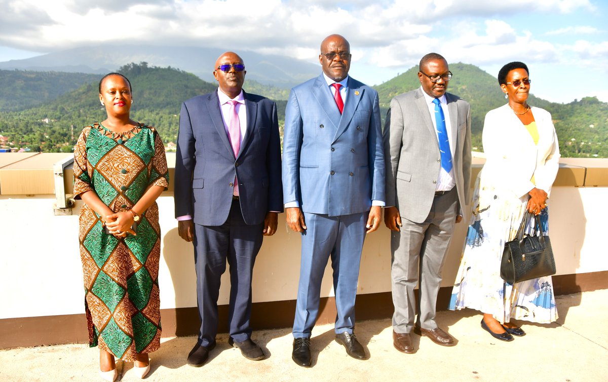 UGANDA'S MINISTRY OF FOREIGN AFFAIRS DELEGATION VISITS PAPU GENERAL SECRETARIAT
The Permanent Secretary at the Ministry of Foreign Affairs of the Republic of Uganda, Mr. Bagiire Vincent Waiswa and his delegation paid a courtesy 
<a href="/UgandaMFA/">Ministry of Foreign Affairs - Uganda 🇺🇬</a> <a href="/Ugapost/">Ugandan Post</a>