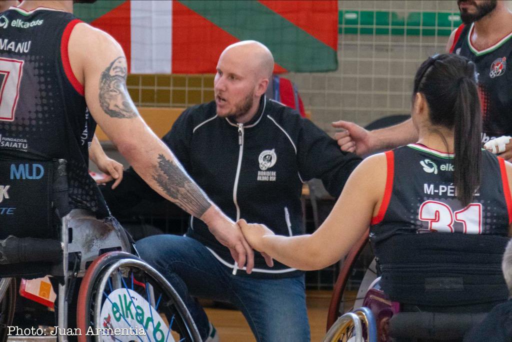 coachadri's tweet photo. 🚨🚨SEMIFINALES DE COPA🚨🚨
Tras la vitoria en el partido que acaba de finalizar💪, mañana nos enfrentaremos al campeón de europa por un puesto en la gran final💃. Gracias afición ❤️
@BilbaoBSR vs @BsramiabA 
⏰19:00h
📌Polideportivo el Plantío 
📺@teledeporte @rtveplay https://t.co/lZd41KrIrt