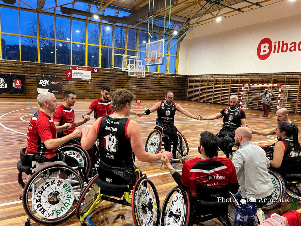 coachadri's tweet photo. 🚨🚨SEMIFINALES DE COPA🚨🚨
Tras la vitoria en el partido que acaba de finalizar💪, mañana nos enfrentaremos al campeón de europa por un puesto en la gran final💃. Gracias afición ❤️
@BilbaoBSR vs @BsramiabA 
⏰19:00h
📌Polideportivo el Plantío 
📺@teledeporte @rtveplay https://t.co/lZd41KrIrt