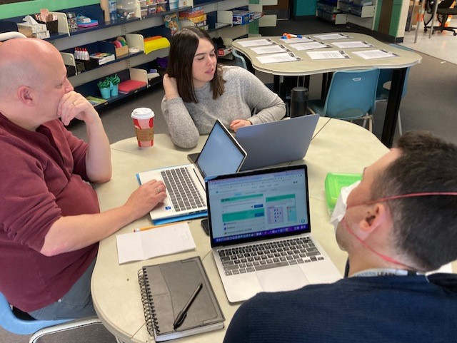 MillersGrovePS's tweet photo. K-6 Math teachers loving it @Peelschools!  @Soni_Gill1214 SIEP PLC - @MillersGrovePS @ShelterBay PS @OscarPetersonP2 @LaraChebaro ThankU Math Facilitator Rachel Smith for awesome HIIP Strategies and @knowledgehook workshop! https://t.co/9rUxpRsp4m
