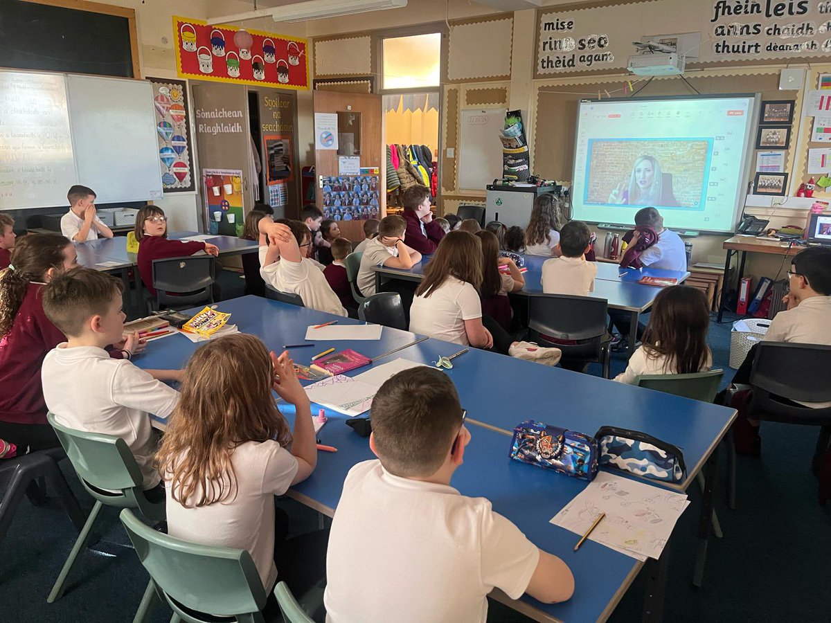 SYPrimary's tweet photo. Ghabh an sgoil gu lèir pàirt ann an Seachdain na Gàidhlig, chòrd e riutha a bhith ag ionnsachadh òrain agus ag èisteachd ri sgeulachdan! #SeachdainNaGàidhlig @sngaidhlig #CNESlearning #Gàidhlig #bruidhinnGàidhlig https://t.co/FxTxNZRwPv