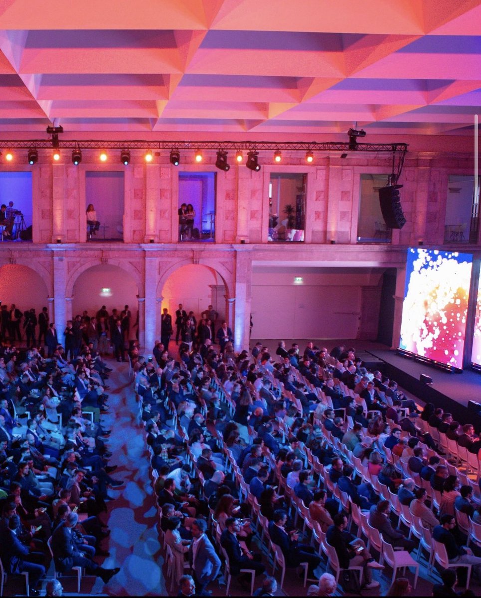 Thank you so much <a href="/microsoft/">Microsoft</a>.portugal @buildingthefuture 🫶 
💥The future starts now 💥 
It was a privilege to share the stage during this two last days with my co-host <a href="/rodrigopratas/">Rodrigo Pratas</a> presenting this major event on digital transformation and artificial intelligent 🙌