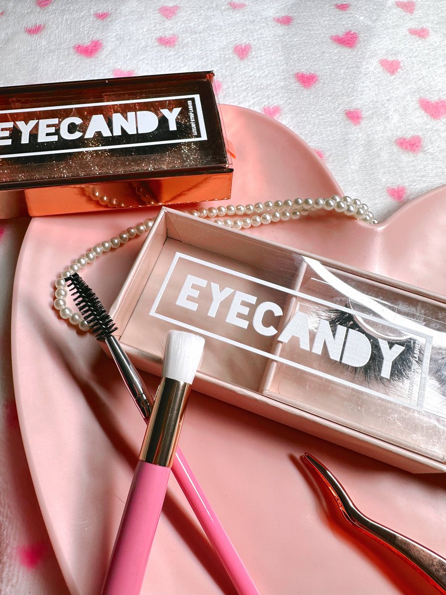 emmm_hull's tweet photo. launched my small business a few weeks ago! pls check me out and reposts are appreciated! @ eyecandyempirelashes on instagram, visit https://t.co/tjZEBs2QTu to stay updated with upcoming products! next launch is on Easter! 💖😊🐣 https://t.co/QfcscCjlBK